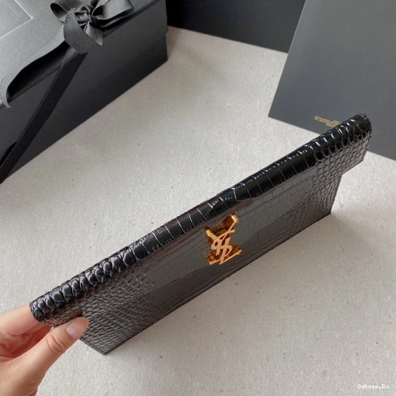 YSL UPTOWN POUCH 0804